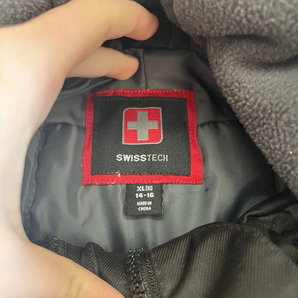 Kids Swiss Tech Winter Coat Size XL - Picture 6 of 6